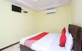 Hotel O Manoj